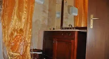 Oda ve Kahvaltı Emme House Pontecorvo
